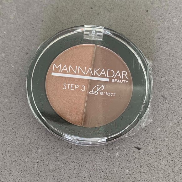 Manna Kadar Eyeshadow - Posh - Picture 1 of 2